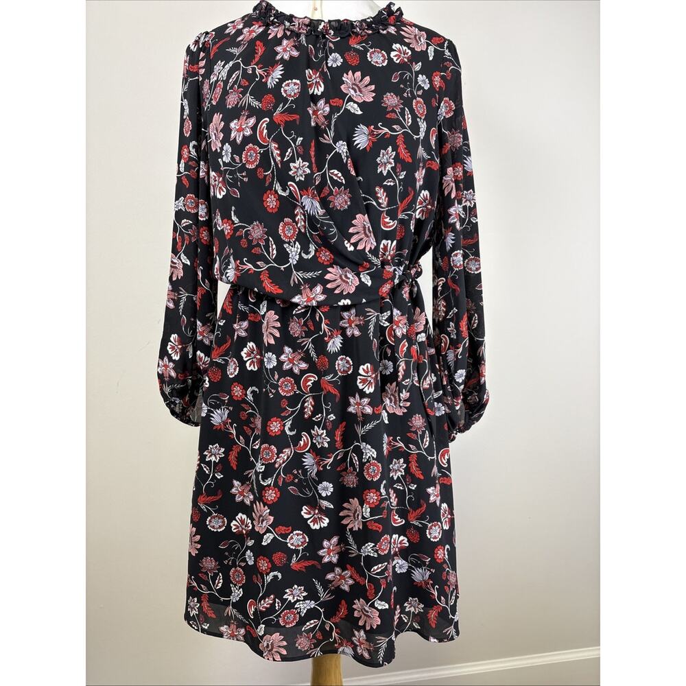 Banana Republic Botanic Floral Ruffle Neck Romanticore Keyhole Back Feminine 8